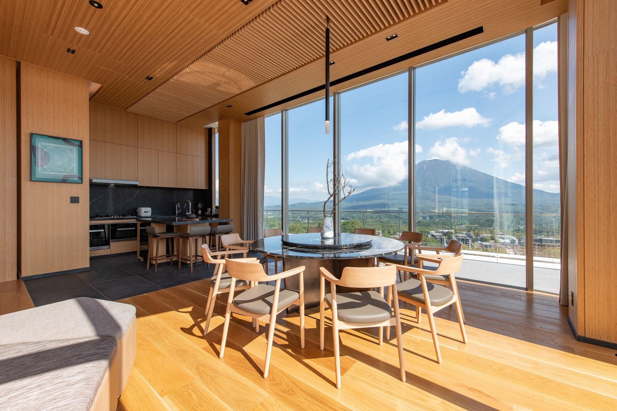 Skye Niseko Hotel Kutchan Exterior photo