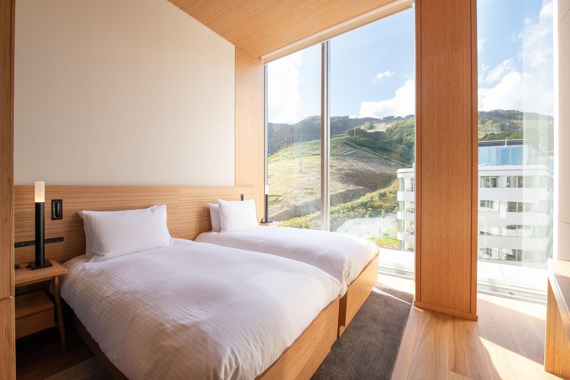 Skye Niseko Hotel Kutchan Exterior photo